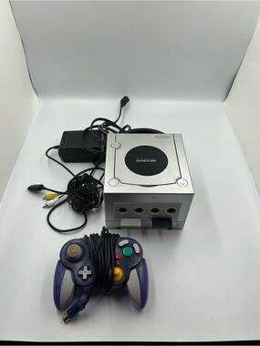 Nintendo GameCube Console with Controller and memory cards TESTED WORKING|Silver